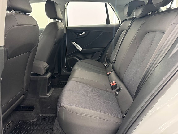 Audi Q2 9 of 17