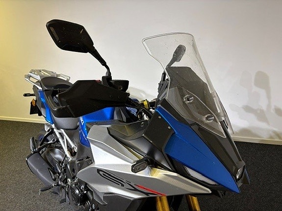 Suzuki GSX-S1000GX /Ex-demo/Summer-Sale 5 of 6