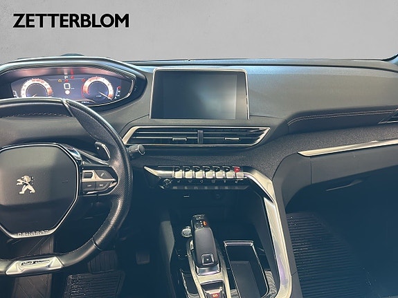Peugeot 3008 10 of 17