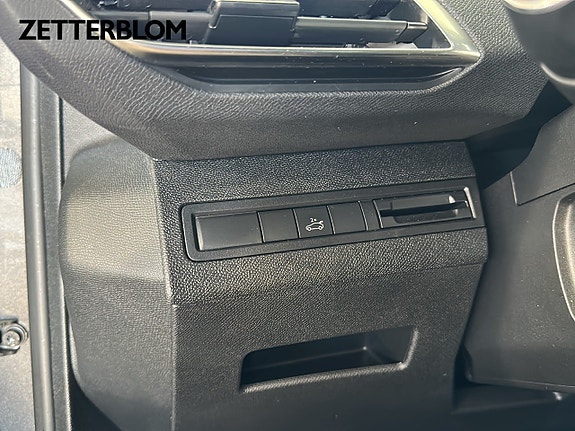 Peugeot 3008 15 of 17