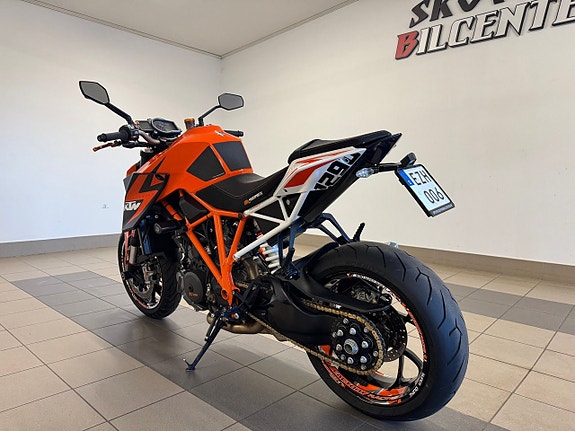 KTM 1290 Super Duke R 1.3 V-twin / Välvårdad / byte/finans 3 of 8