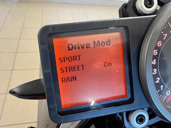 KTM 1290 Super Duke R 1.3 V-twin / Välvårdad / byte/finans 8 of 8
