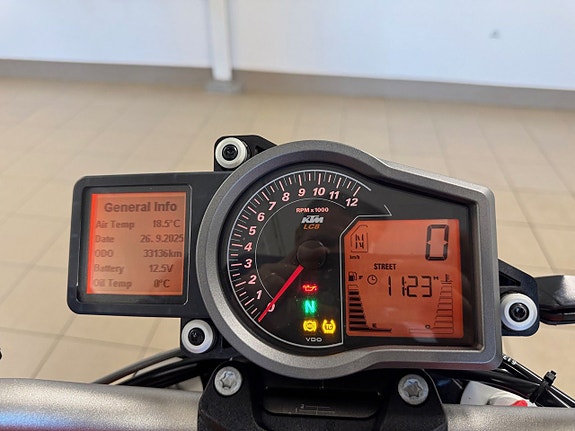 KTM 1290 Super Duke R 1.3 V-twin / Välvårdad / byte/finans 7 of 8