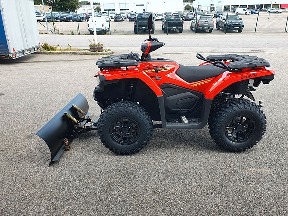 CFMOTO Cforce 520 Traktor med plog 4 of 7