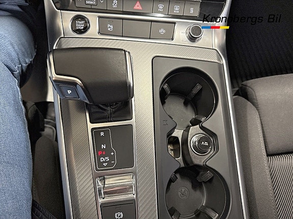 Audi A6 12 of 18