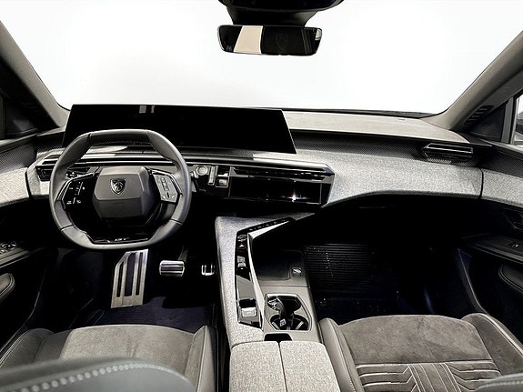Peugeot 5008 3 of 5