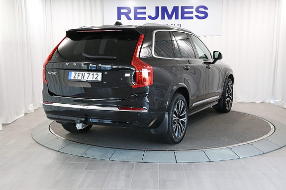 Volvo XC90 5 of 5