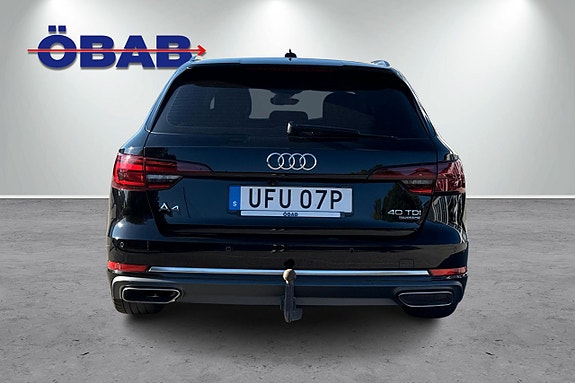 Audi A4 5 of 12