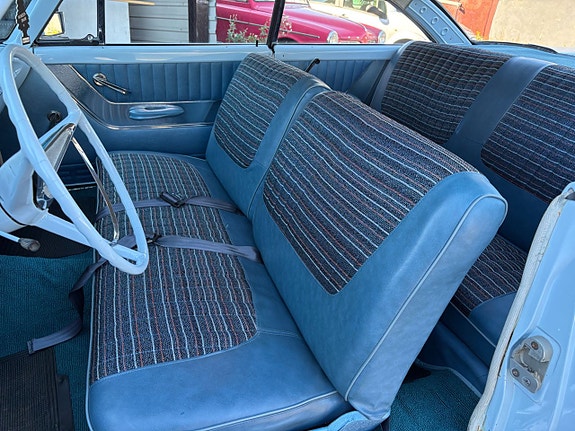 Ford Galaxie 16 of 26