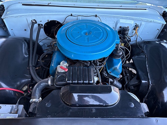 Ford Galaxie 23 of 26