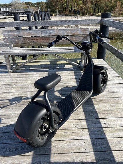Product image 1 of 4