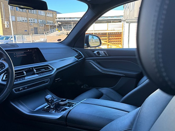 BMW X5 9 of 26