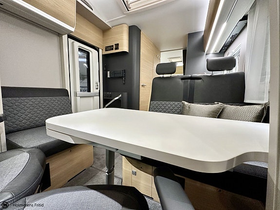 Adria Coral Xl 660 SL 8 of 16