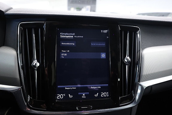 Volvo S90 24 of 24