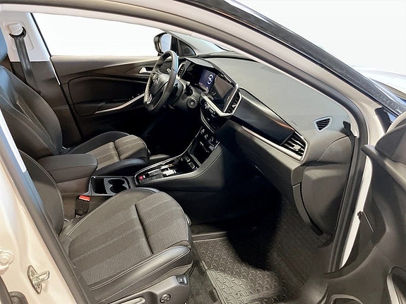 Opel Grandland 10 of 15