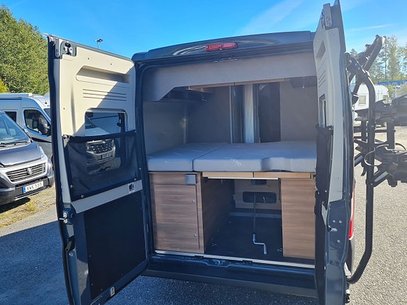 Dethleffs GlobeTrail 600 DR automat, 140 hk, kanonfin, 1200 mil 6 of 23