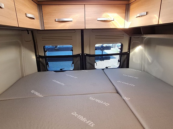 Dethleffs GlobeTrail 600 DR automat, 140 hk, kanonfin, 1200 mil 15 of 23