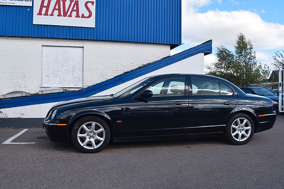 Jaguar S-TYPE 2 of 14