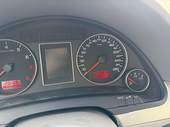 Audi A4 11 of 12