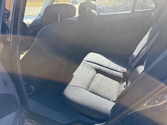 Saab 9-5 8 of 11