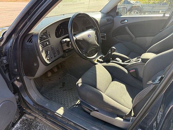 Saab 9-5 10 of 11