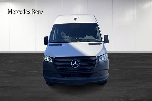 Mercedes-Benz eSprinter 312 2 of 5