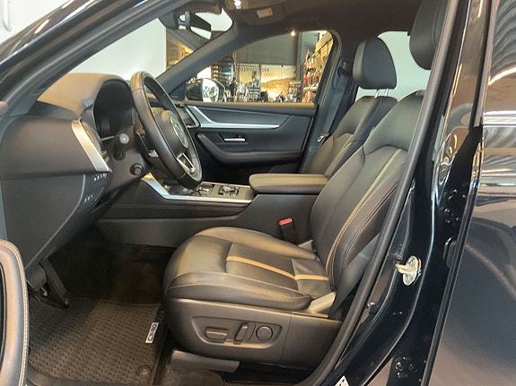 Mazda CX-80 5 of 15
