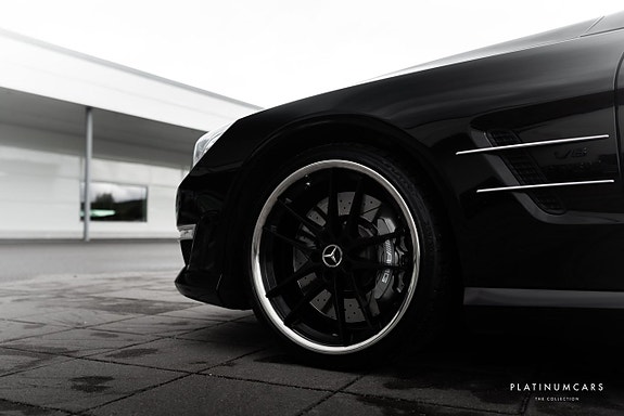 Mercedes-Benz SL63 21 of 21
