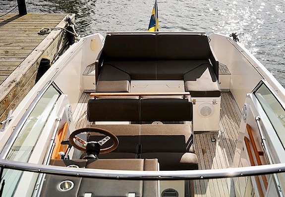 Delta 26 Open 4 of 5