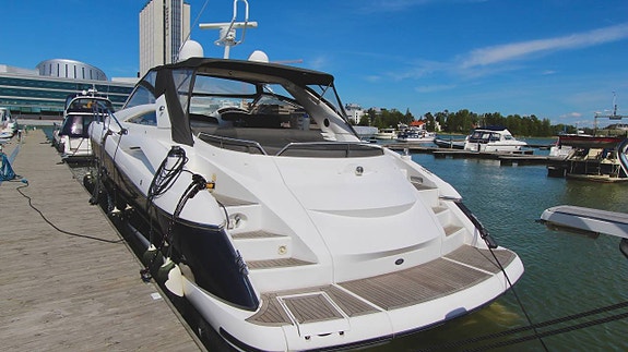 Sunseeker Portofino 53 2006  Finland 2 of 12