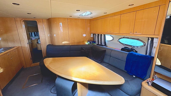 Sunseeker Portofino 53 2006  Finland 11 of 12