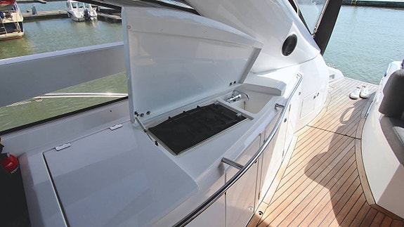 Sunseeker Portofino 53 2006  Finland 5 of 12