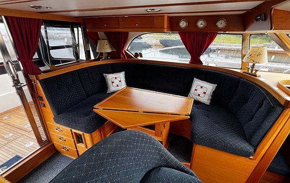 Nord West 390 Flybridge 5 of 12