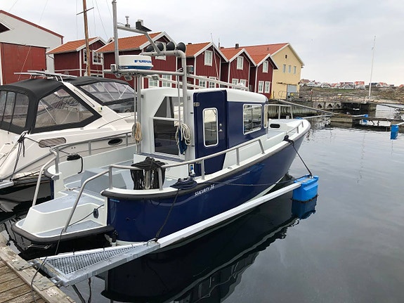 Broson seacurity 36 mercrusier diesel 695000kr i kungshamn 2 of 12