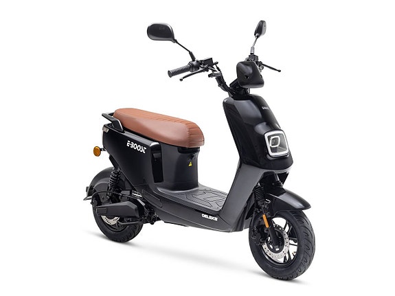E-Boost Black - Elscootern 5 of 12