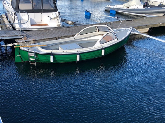 Höne 18 snipa 1 cylindrig yanmar Rössy kapell