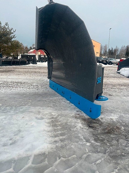 SE Equipment  V-Plow 4,0 m 4 of 4