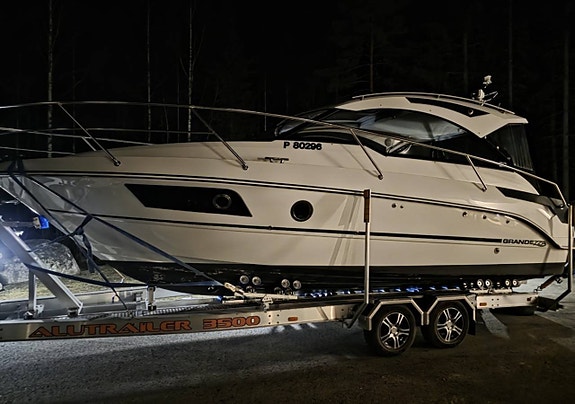 Grandezza 28 OC / Volvo Penta 260HK / 2020