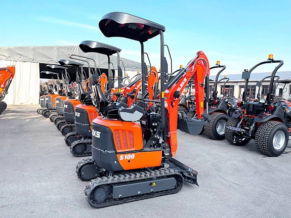 S100 Minigrävare 1.0 ton, Kubota 3-cylindrig motor 2 of 12