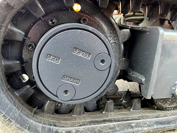S100 Minigrävare 1.0 ton, Kubota 3-cylindrig motor 9 of 12