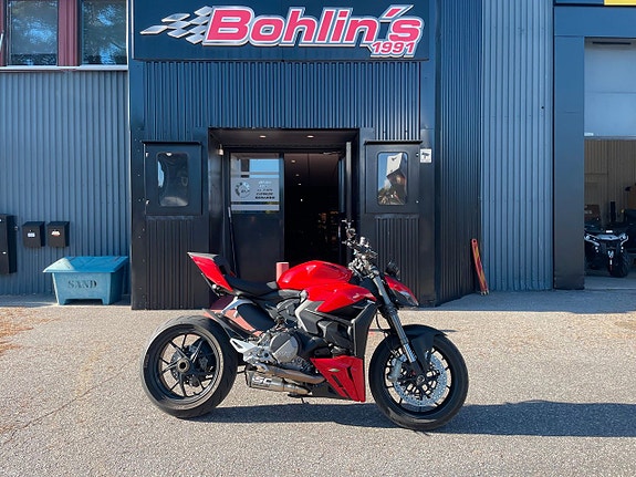 Ducati Streetfighter V2 -24 *1 ägare 295 mil*