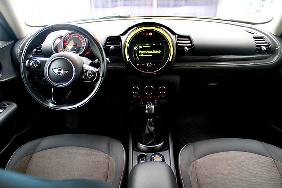 MINI Clubman Cooper D 11 of 25