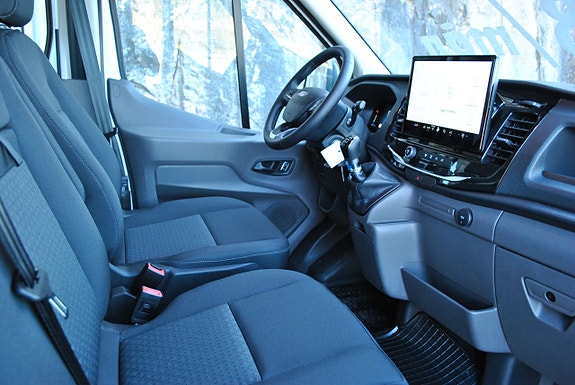 Ford Transit 11 of 21