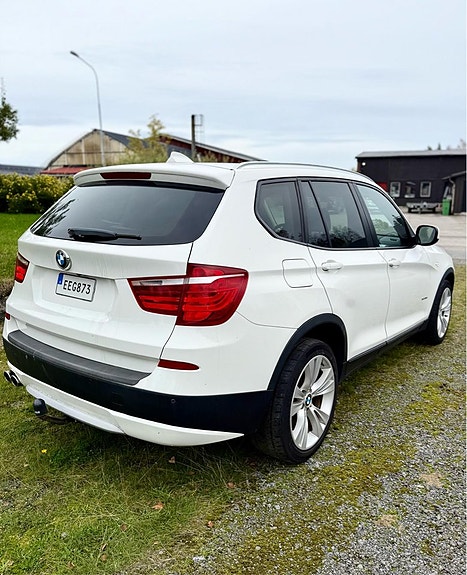 BMW X3 4 of 8