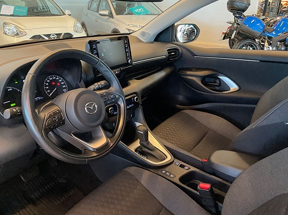Mazda 2 7 of 13