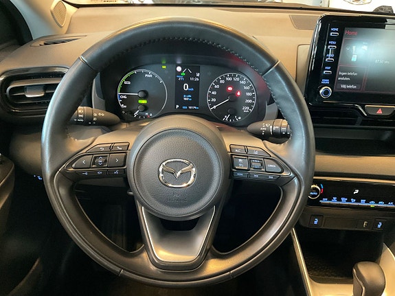 Mazda 2 9 of 13