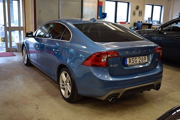 Volvo S60 4 of 21