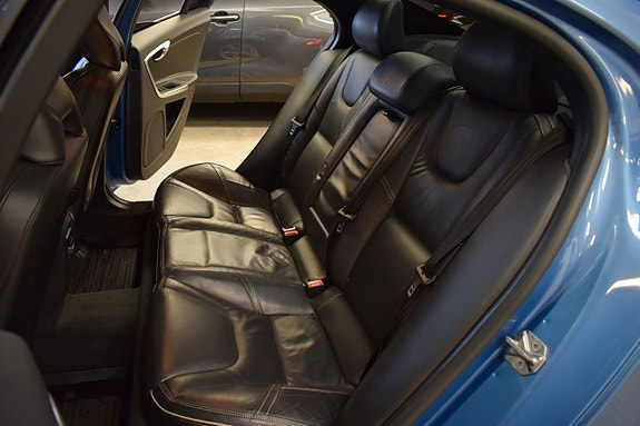 Volvo S60 9 of 21