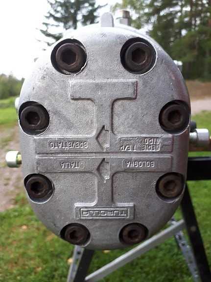 Ny kraftuttagsdriven hydraulpump med växel låda 3 of 5