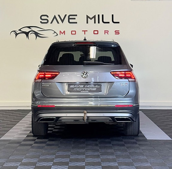 Volkswagen Tiguan Allspace 3 of 5